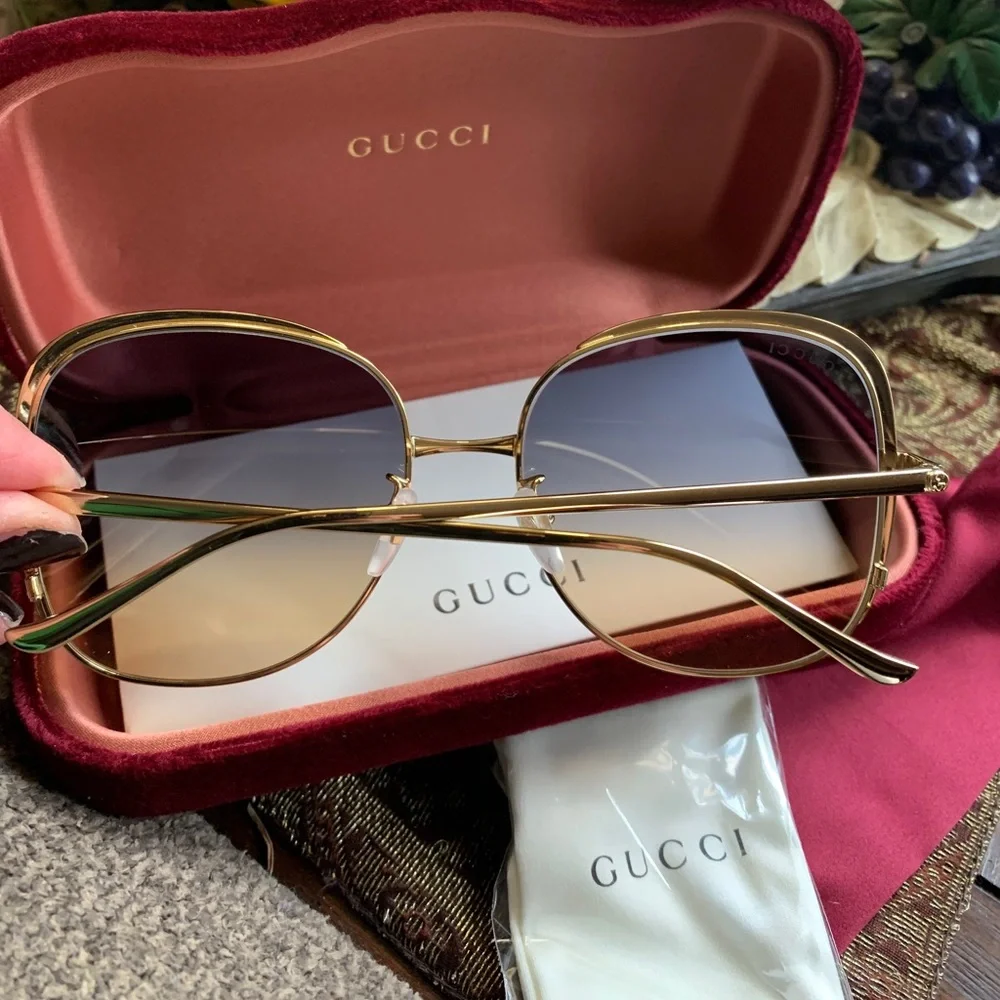Authentic GUCCI 58 butterfly Gold Blue Crystals/metal sunglasses - Picture 2 of 12